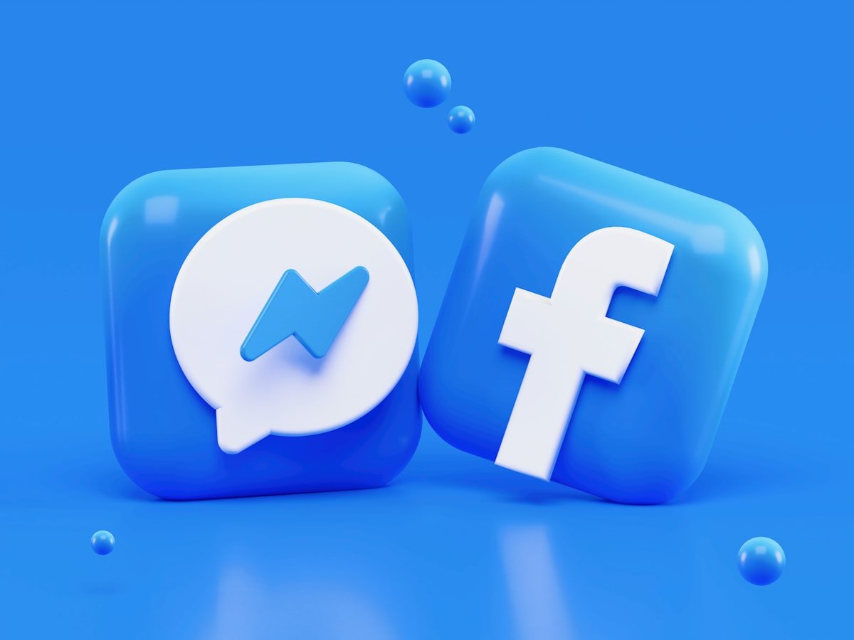 استراتيجيات بناء وإدارة مجموعات فيسبوك (Facebook Groups) كأصل تجاري مربح